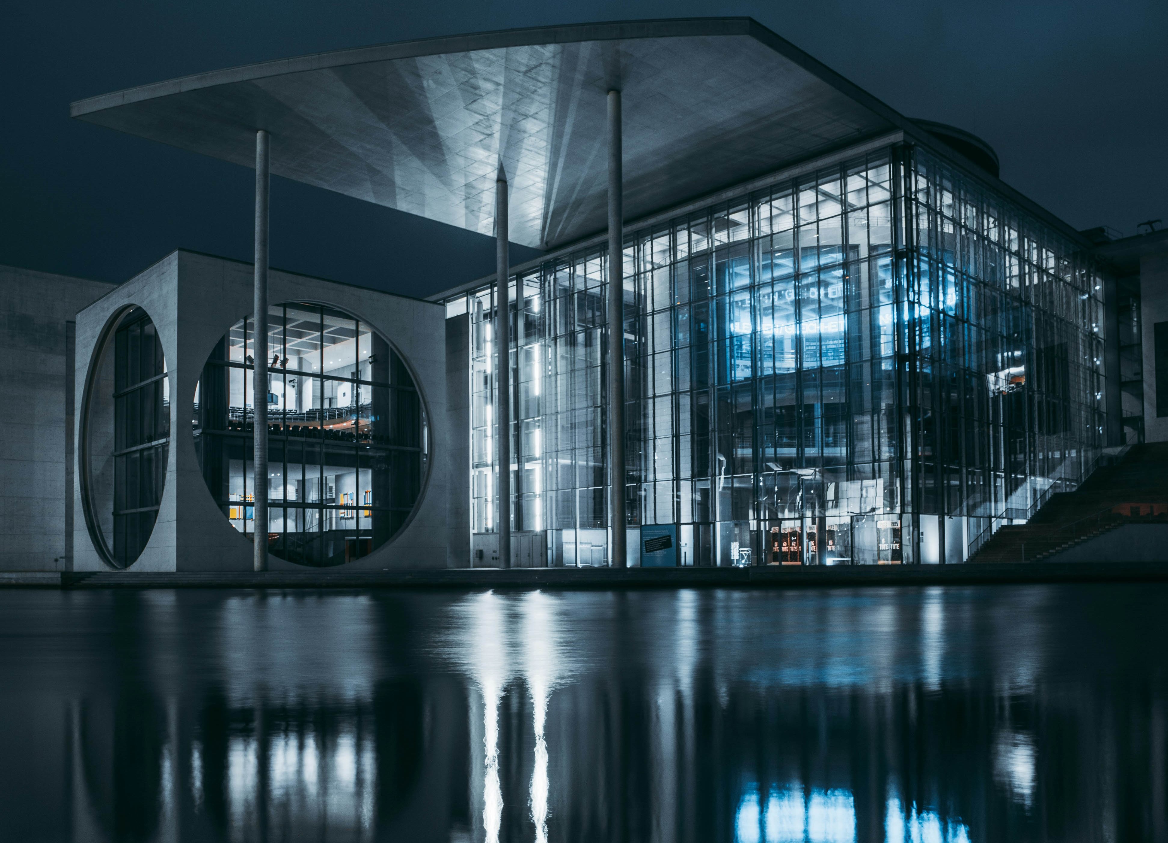 bbin宝盈集团官网-MWC26｜中兴通讯重磅发布AIR MAX解决方案  打造AI时代移动网络最优解 